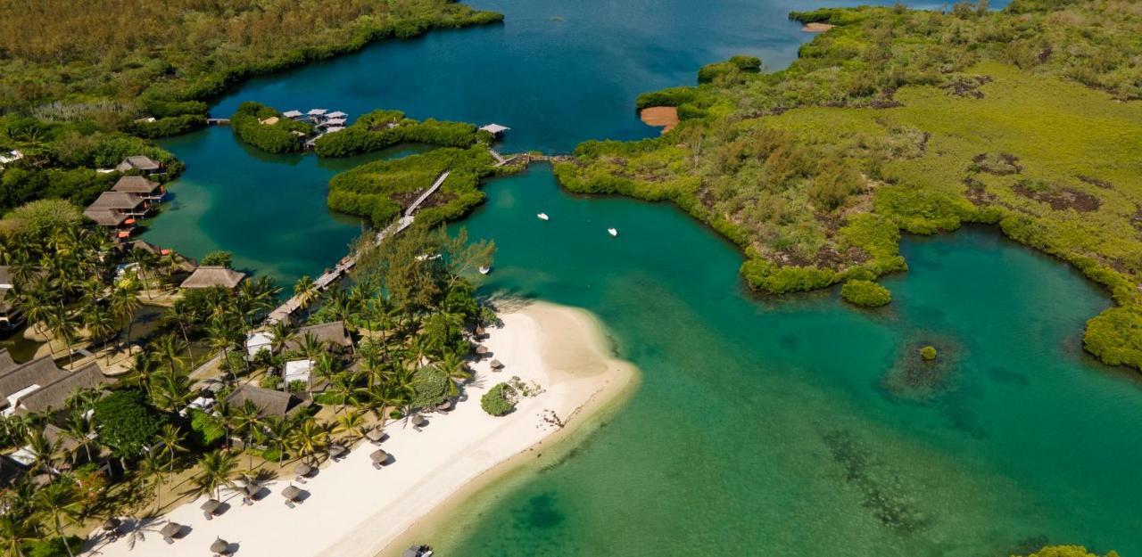 Constance Prince Maurice Poste de Flacq Exteriér fotografie Aerial view of the island