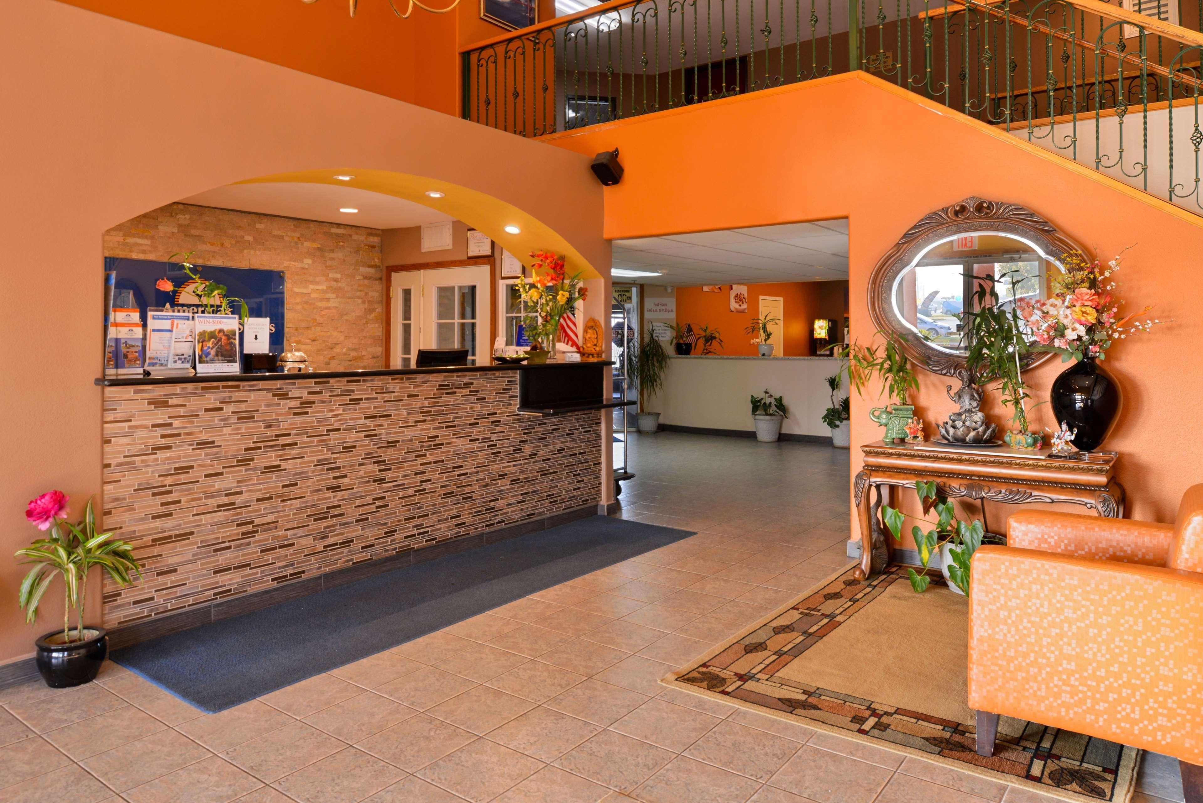 Constance Prince Maurice Poste de Flacq Exteriér fotografie Lobby of the Best Western Plus San Francisco Airport