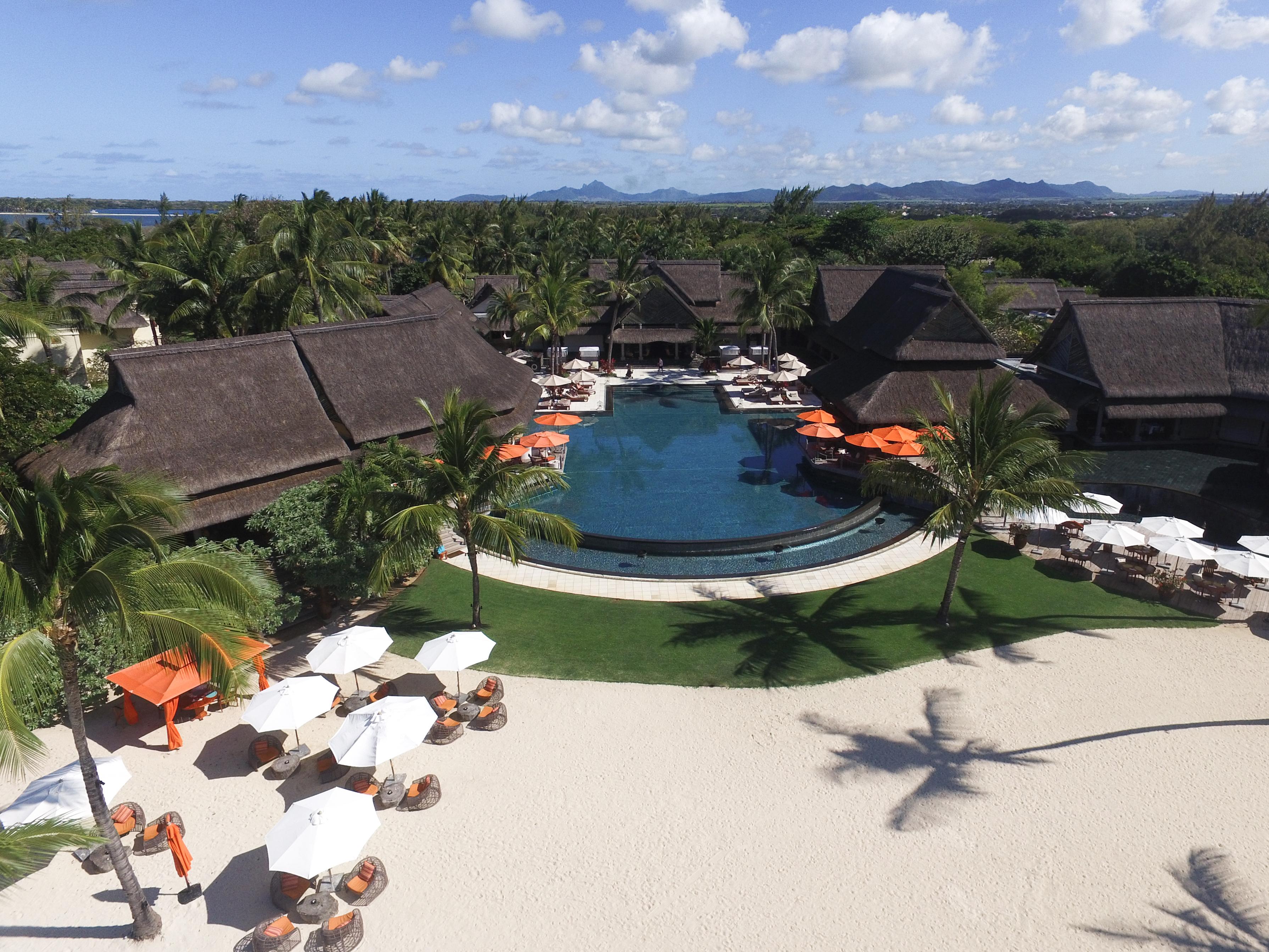 Constance Prince Maurice Poste de Flacq Exteriér fotografie Aerial view of the resort
