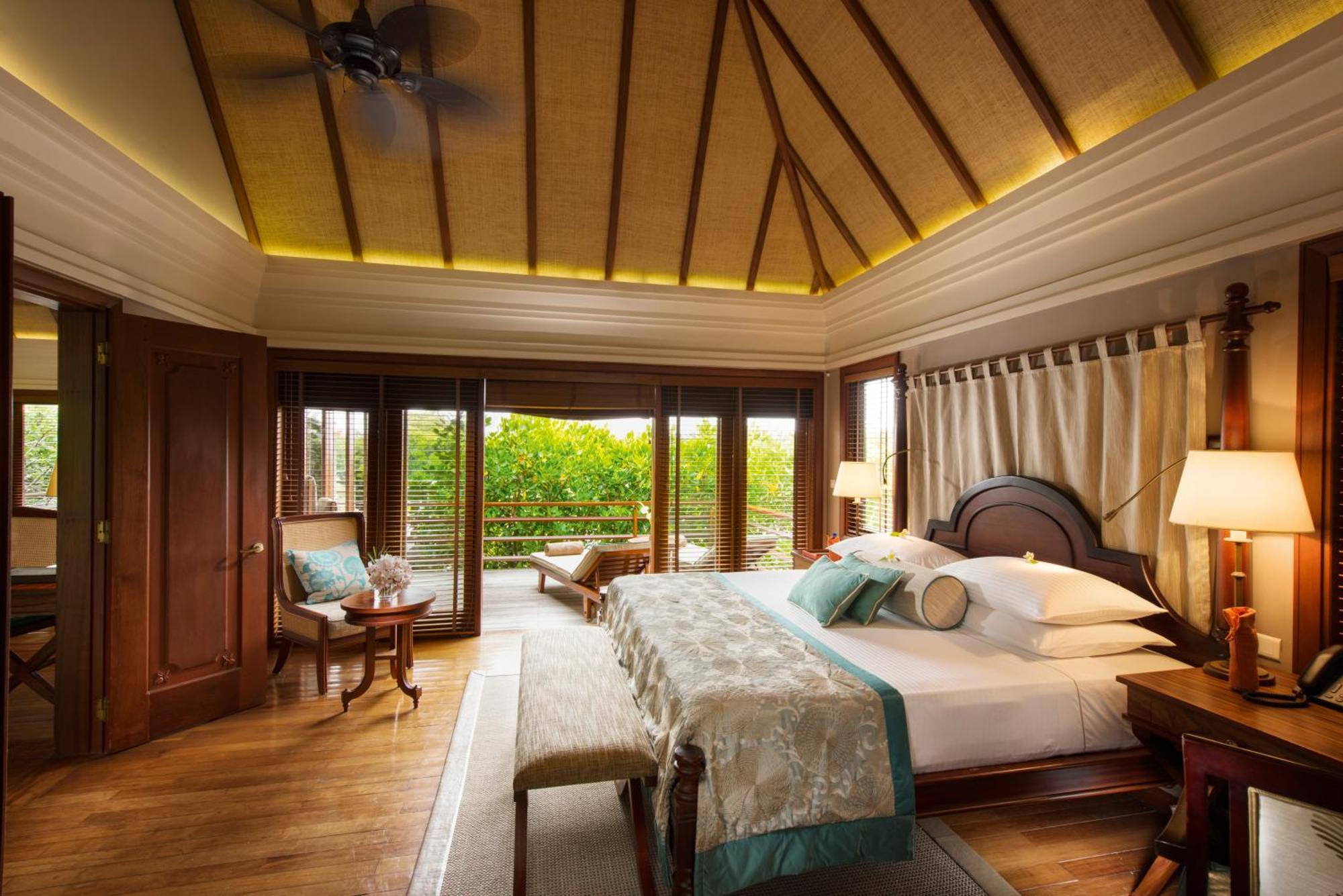 Constance Prince Maurice Poste de Flacq Exteriér fotografie A bedroom at the resort